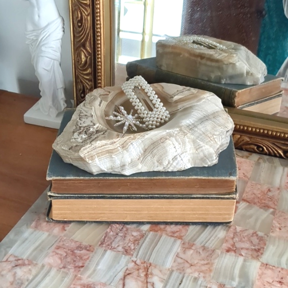 Large Onyx or Alabaster Ashtray Dish